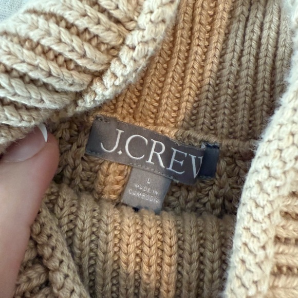 J.Crew Cozy Tan Knit Women's Sweater EUC 2206 - Picture 4 of 9